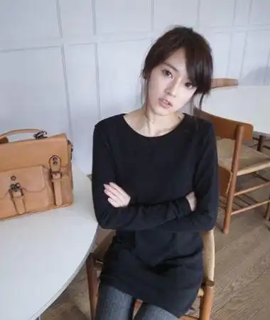 长脸女人斜刘海发型 斜刘海扎发发型图片(4)