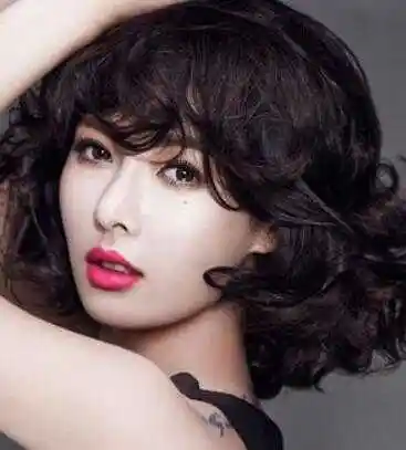 短发半头烫发型图片示范女生半头烫如何打理迷人