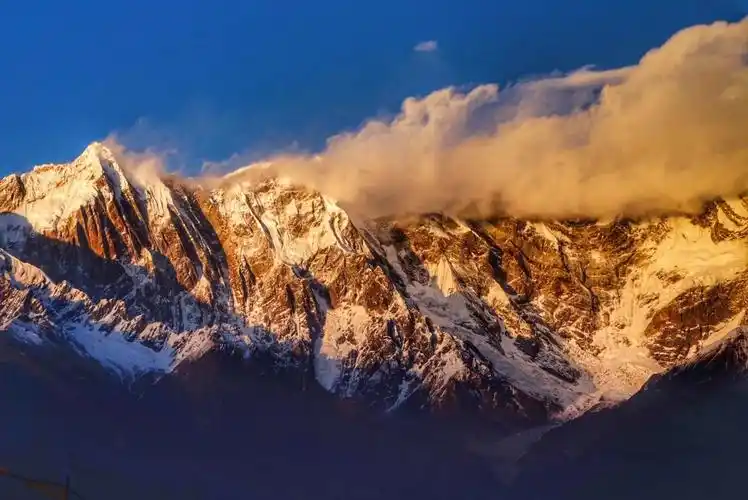 中国最美雪山:南迦巴瓦峰