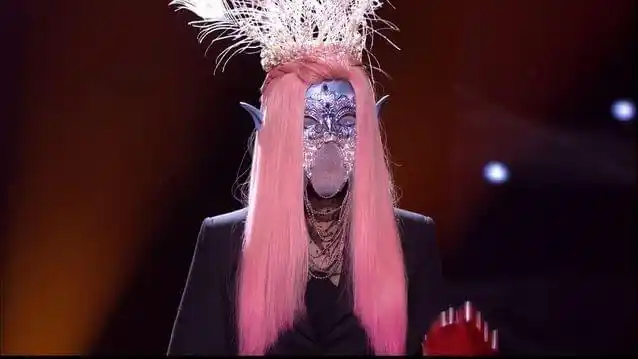 蒙面唱将小小面具变化大叛逆周蕙你见过吗