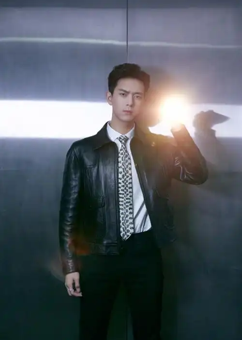 李现型男酷帅写真图片29