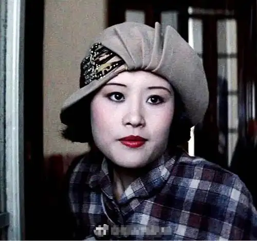 邬君梅30年前宫廷剧旧照,当年她到底有多美,几张图颠覆你的想象