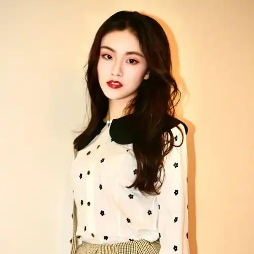 郭沁清澈嗓音勾起温暖回忆