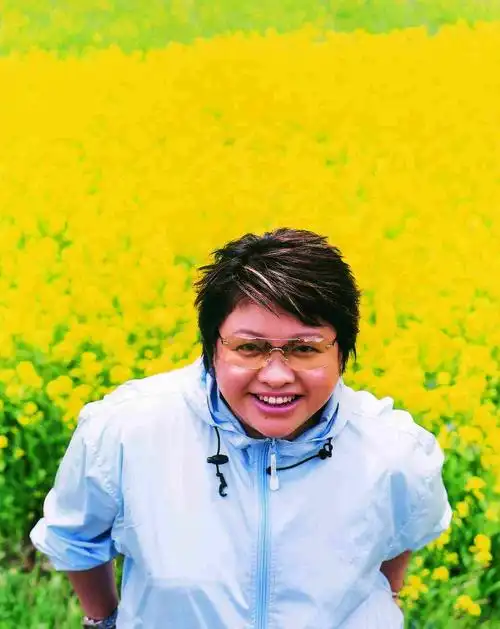 在幻想的彼岸歌唱——韩红(iii) - 査可欣 - zhazhaclub 的博客