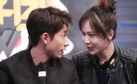 你是我一整个童年的姐姐 长大了你是我妹妹:张一山 杨紫