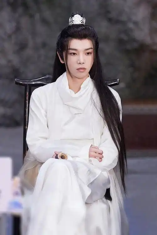 华晨宇萌探探探案2录制花絮公开cos李白古风白衣造型