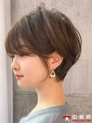 圆弧短发发型图片