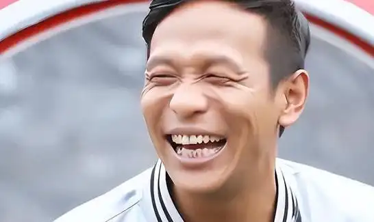 宋小宝年轻时不过现在最期待就是这个造型的完整舞台了