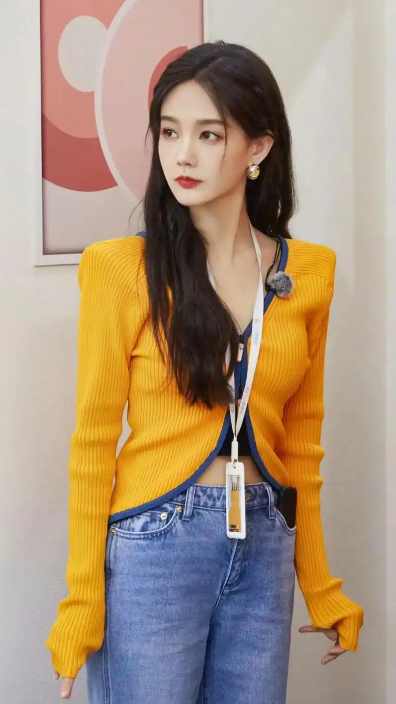 李一桐高清壁纸 #时尚写真 #高清图片 #穿搭 #又美又飒 - 抖音