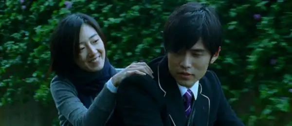 桂纶镁周杰伦真的接吻了吗 揭秘两人相识经历