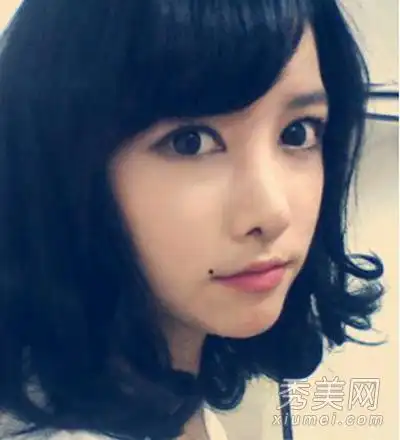 女人左嘴角有痣代表什么