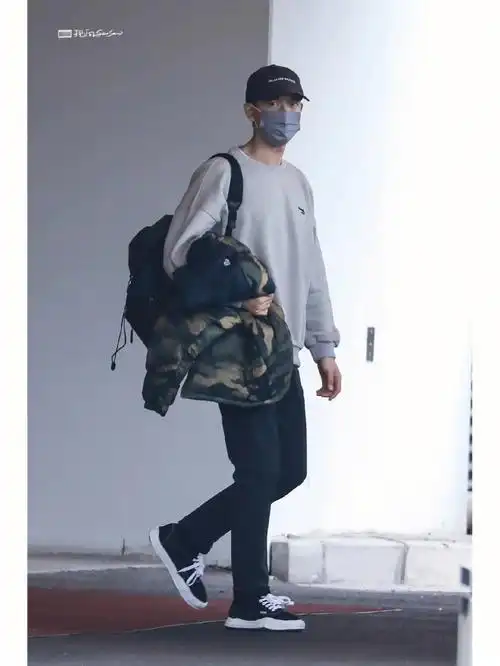 2020.11.19 李现 北京飞上海