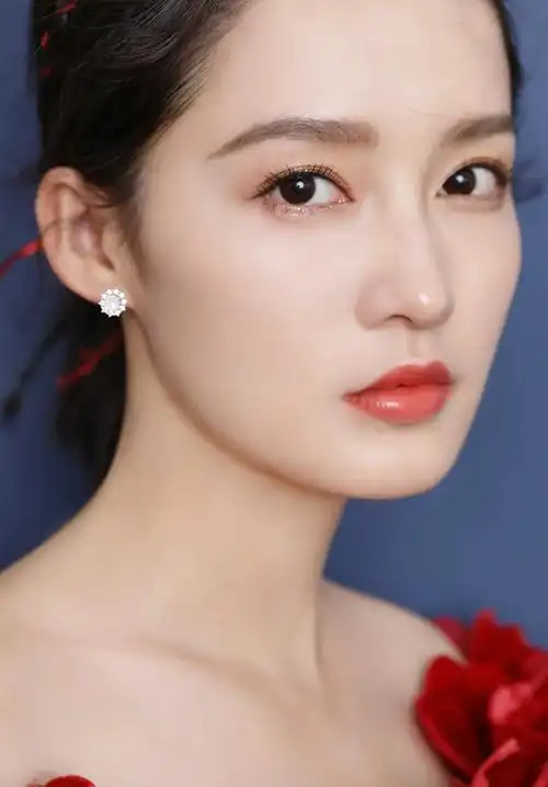 李沁成女版张翰?国产剧油出新高度,看不下去