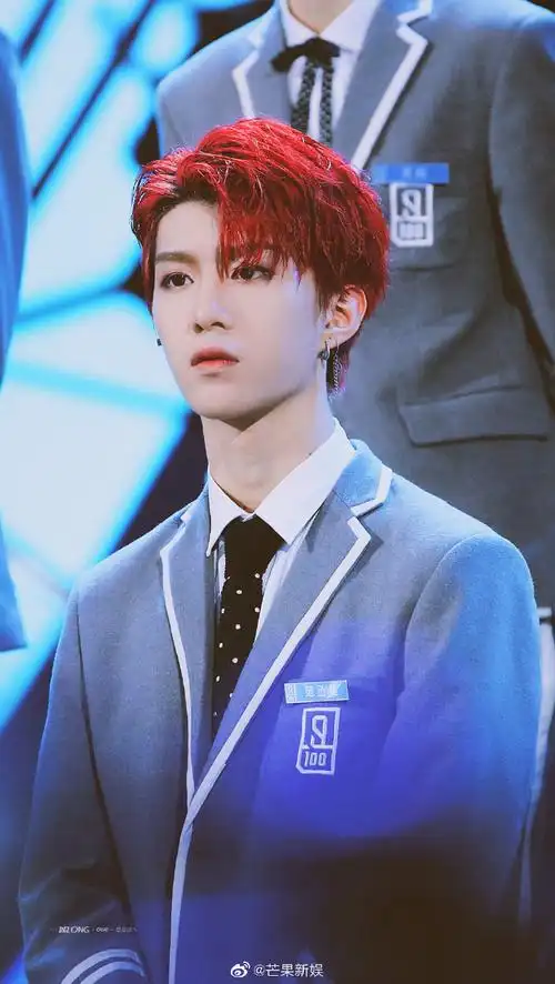 范丞丞0406出道两周年快乐