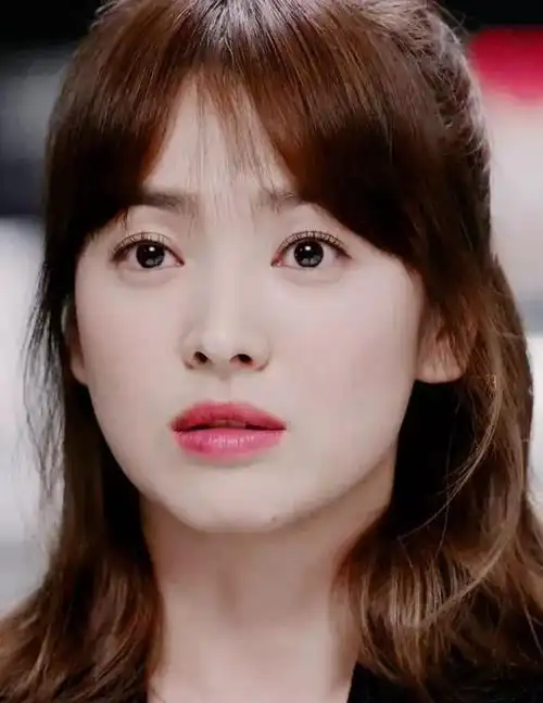 不同脸型的女生,剪什么样的刘海好看?