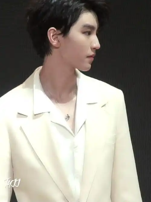 王俊凯鼻子还好吗