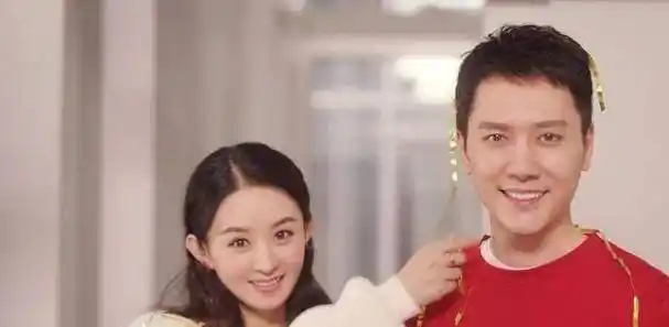 冯绍峰不小心说出儿子的小名,怕赵丽颖生气,反应可爱_颖宝_孩子_老婆