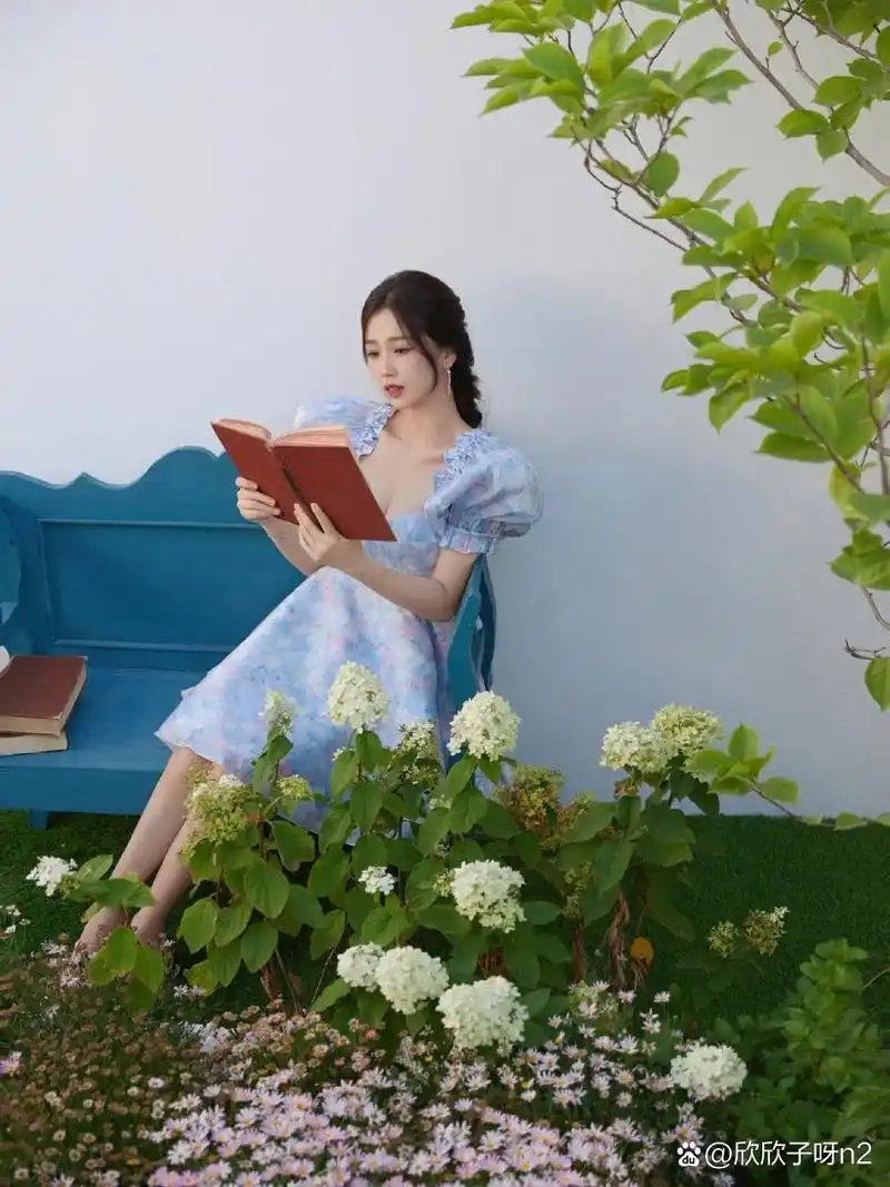 虞书欣绝美写真.