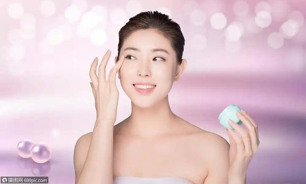 美容护肤人物美女海报背景