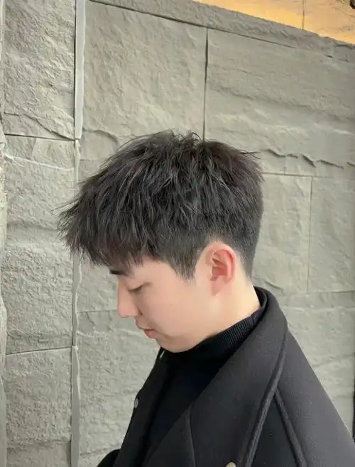 自然蓬松男士卷发 #男士烫发推荐 #男士烫发 #昆明烫发 #男生发型