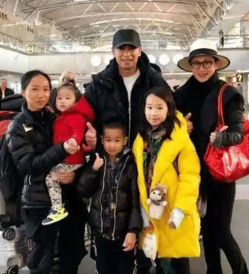 张艺谋_孙莉_黄磊