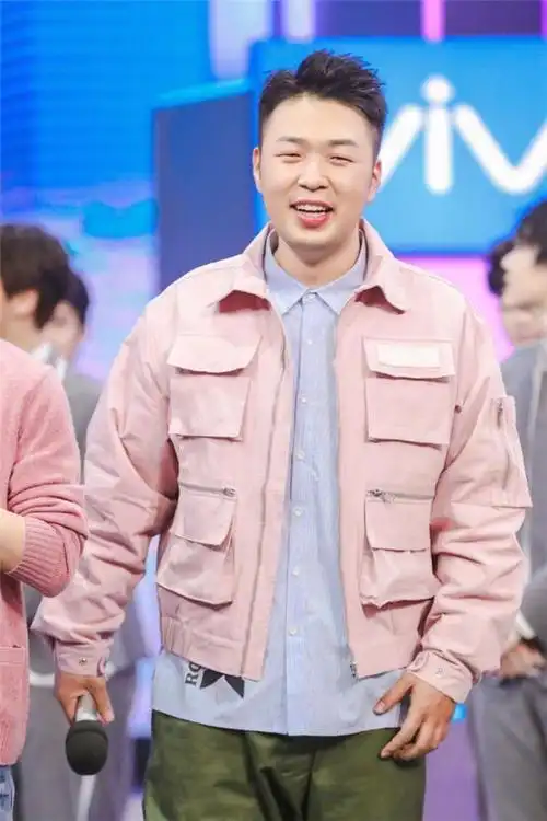 一场小年晚会,让观众看清了湖南卫视男主持的排位!