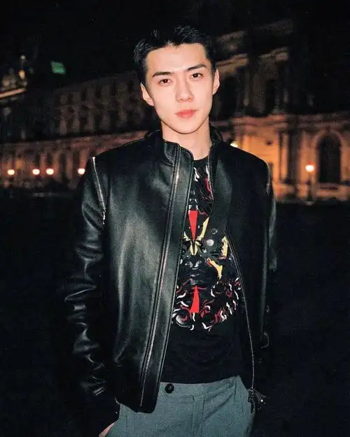 吴世勋港风小勋来拉