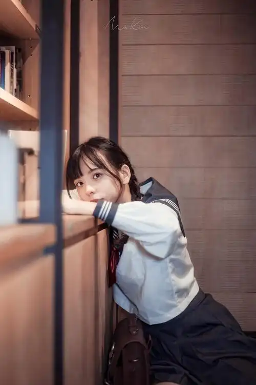 女孩子的裙摆里盛满了夏天79摄影陌开出境蓝猫原po