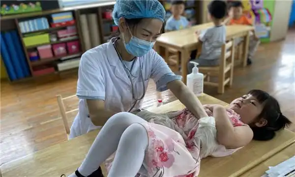 翠幼六一体检健康相伴快乐成长