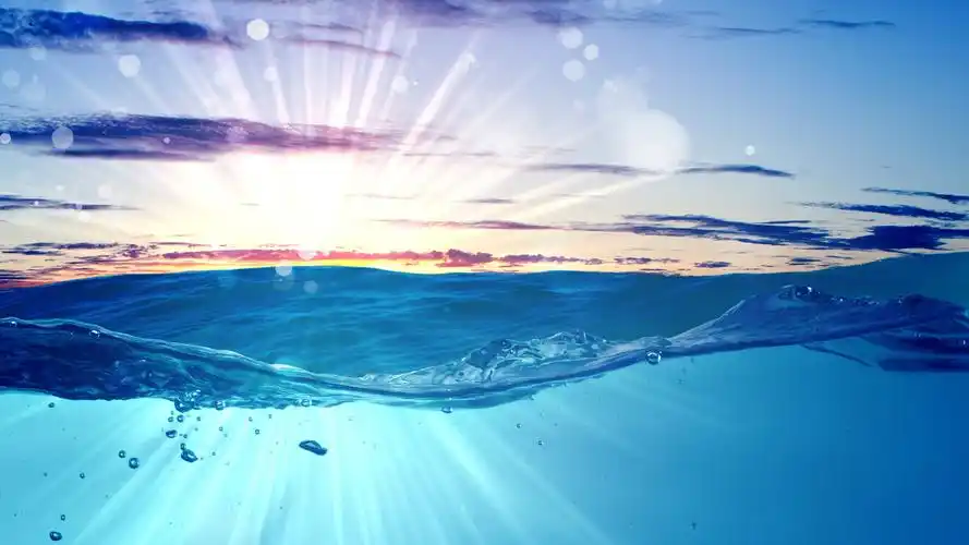 阳光下蔚蓝色的大海高清原图下载,阳光下蔚蓝色的大海,高清图片,壁纸