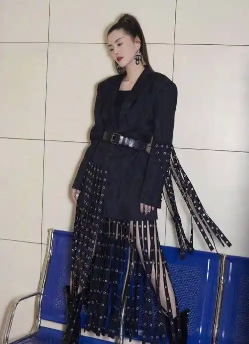 谭维维_束起_腰带