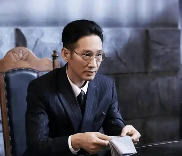 越老越有气质!娱乐圈6位"叔圈顶流",撩起人来简直难以抗拒