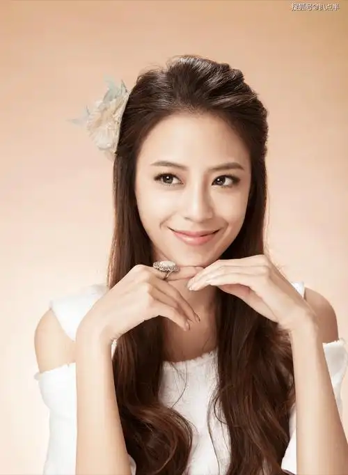 被周杰伦独宠两年的江语晨,缘何突然沦为"弃子"?_广告_奶茶_因为