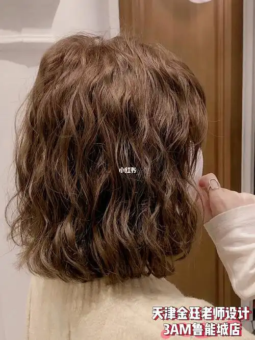 超减龄显脸小短发这样的烫才好看 短发烫发推荐慵港风法式烫发超适合
