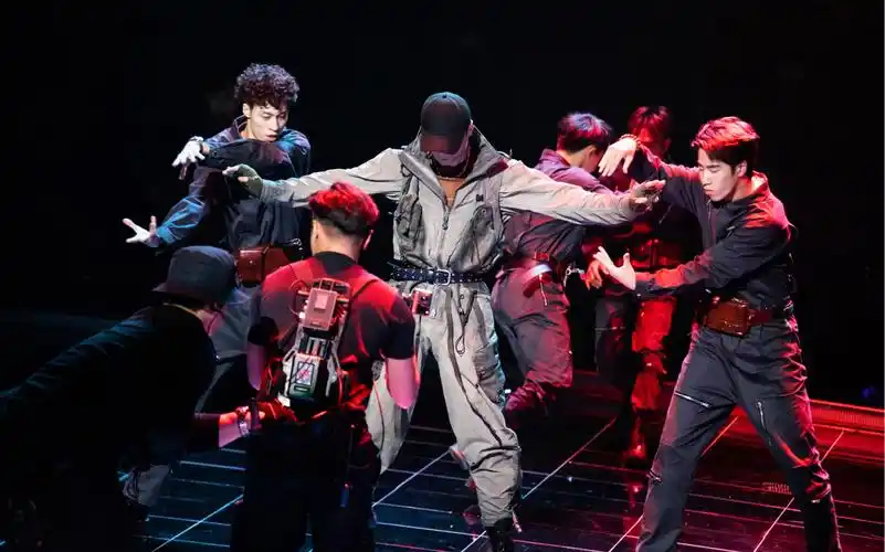 【张艺兴】240120 核兴舞器队长张艺兴《威龙》首秀