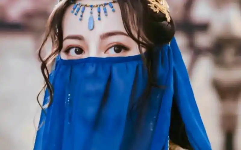 "长歌一路失去了太多人了." "李长歌 "#迪丽热巴