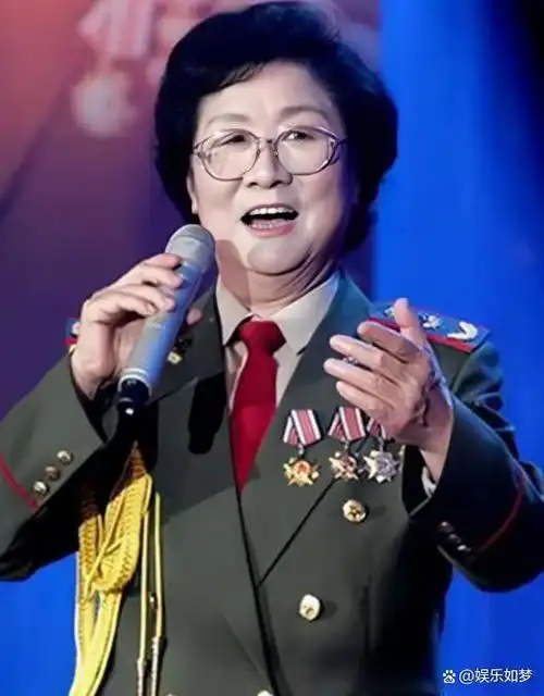 年过八旬的歌唱家现状吴雁泽再婚终获幸福姜嘉锵让人相信爱情