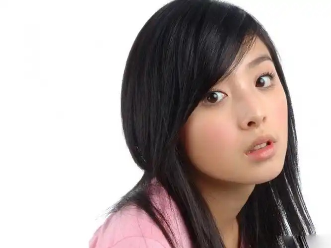 张含韵刚出道时的清纯桌面壁纸第10张