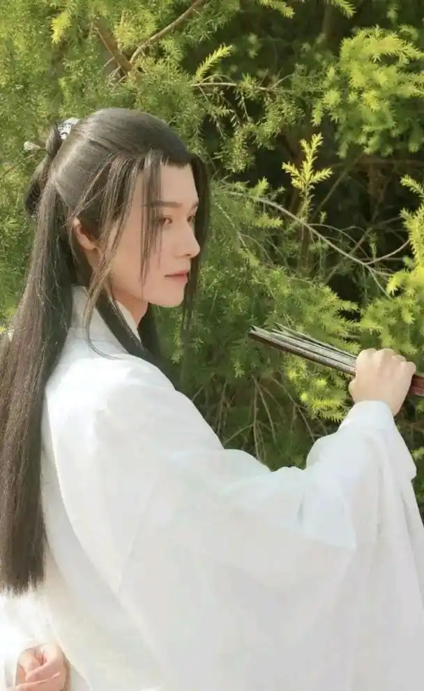 汉服小哥哥写真,原来真的有这样如玉的男子,直击内心