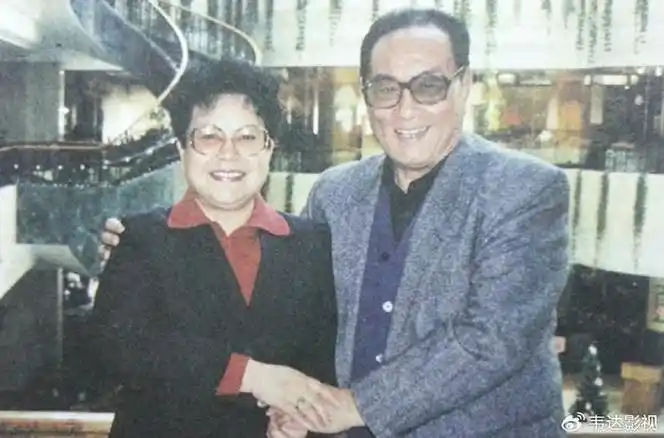 照顾精神病妻46年,妻子离世后,儿子撮合他再婚|杨洸|庞学勤|妻子_新浪