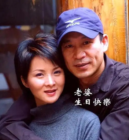 "影后"谢兰:与师小红丁克12载,39岁才升级当妈,如今过得咋样