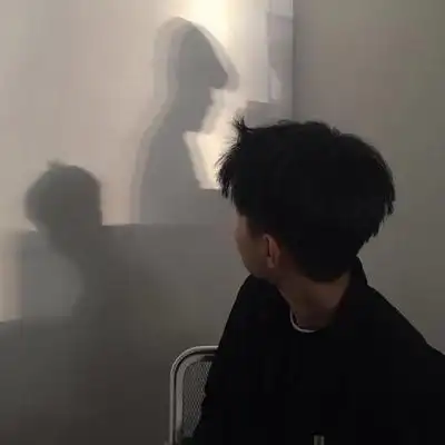 冷酷成熟帅气男生头像高清冷酷的帅气冷漠男头图片