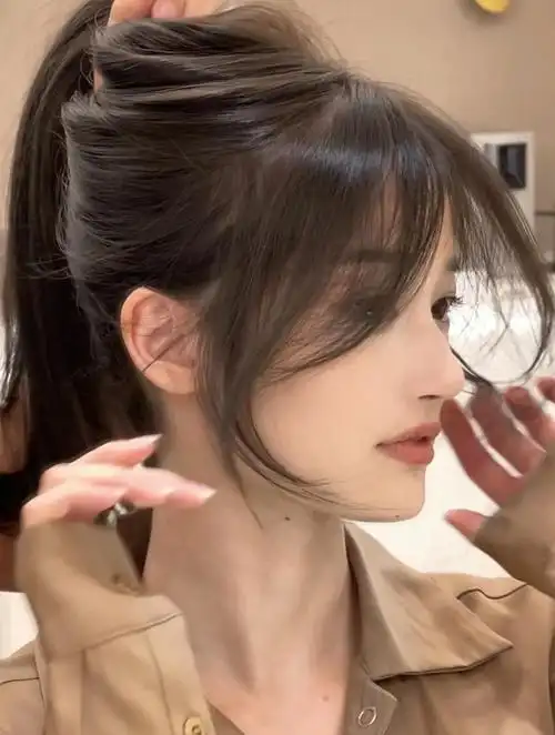 八字爱心刘海女孩1