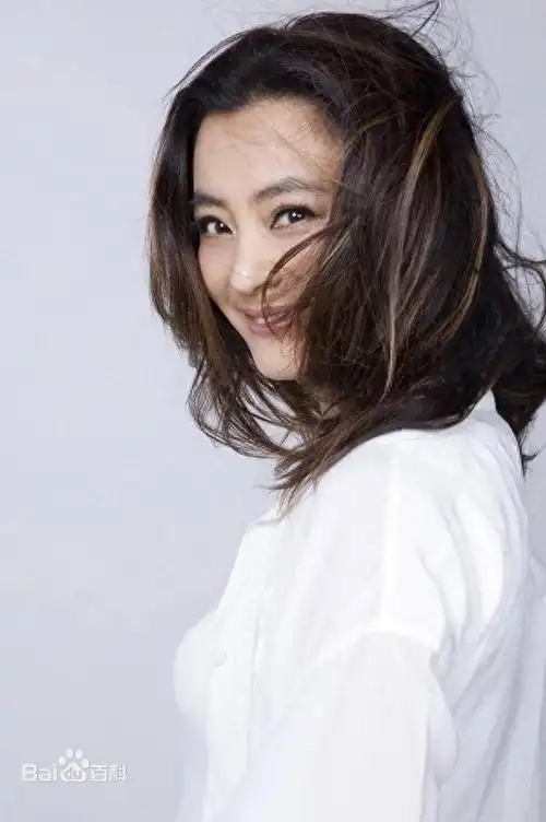 《粉红色的回忆》,《天竺少女》等身份:歌手姓名:李玲玉劳燕纷飞谱 第