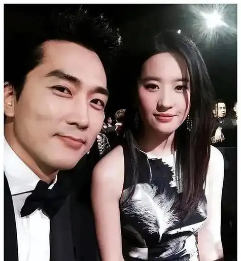 刘亦菲为何单身至今?不是没人愿意娶,看完这些照片你就知道了