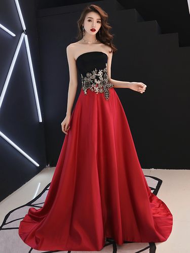 新娘抹胸婚纱小礼服图片-海量高清新娘抹胸婚纱小礼服图片大全