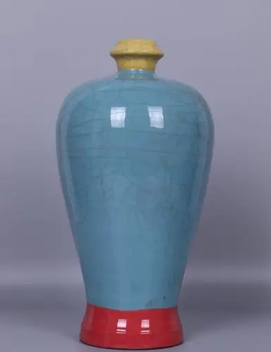 皇冠上的明珠:五代后周柴窑显德元年三色釉瓷器欣赏