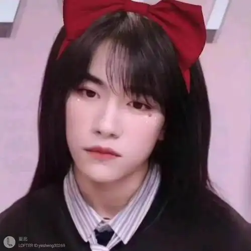 易烊千玺可爱头像图照合集,辫子"菇凉"来咯