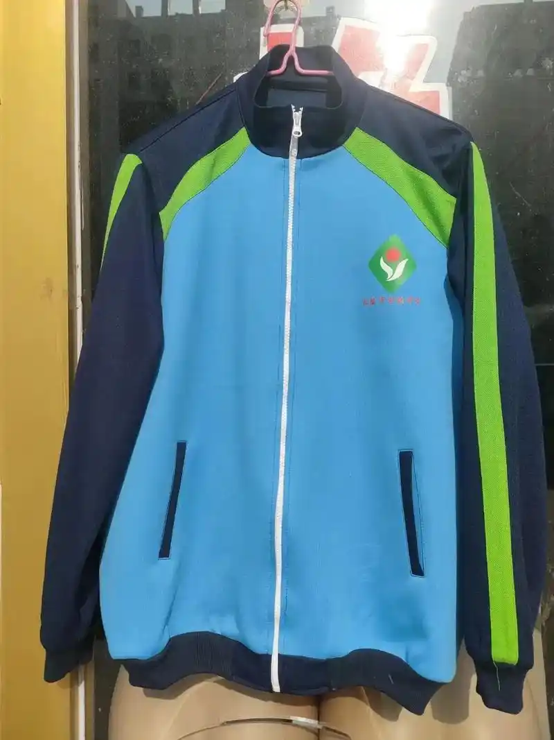 实验中学一中校服定制业务全部大量现货试202202204291808人华雨文具