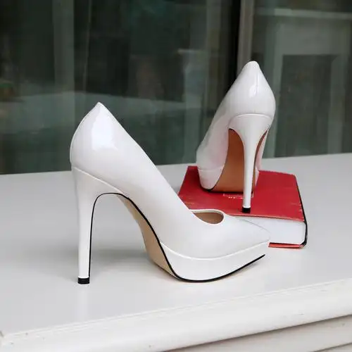 白色香槟色性感超大码细高跟鞋男女尖头漆皮亮皮单鞋